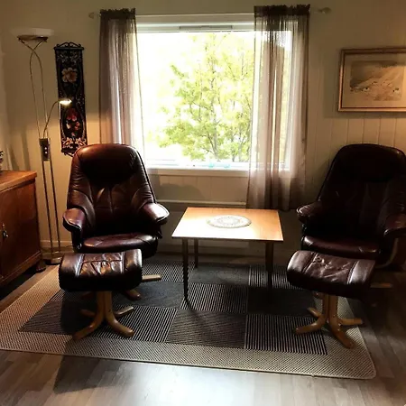 Haukland House Semesterbostad